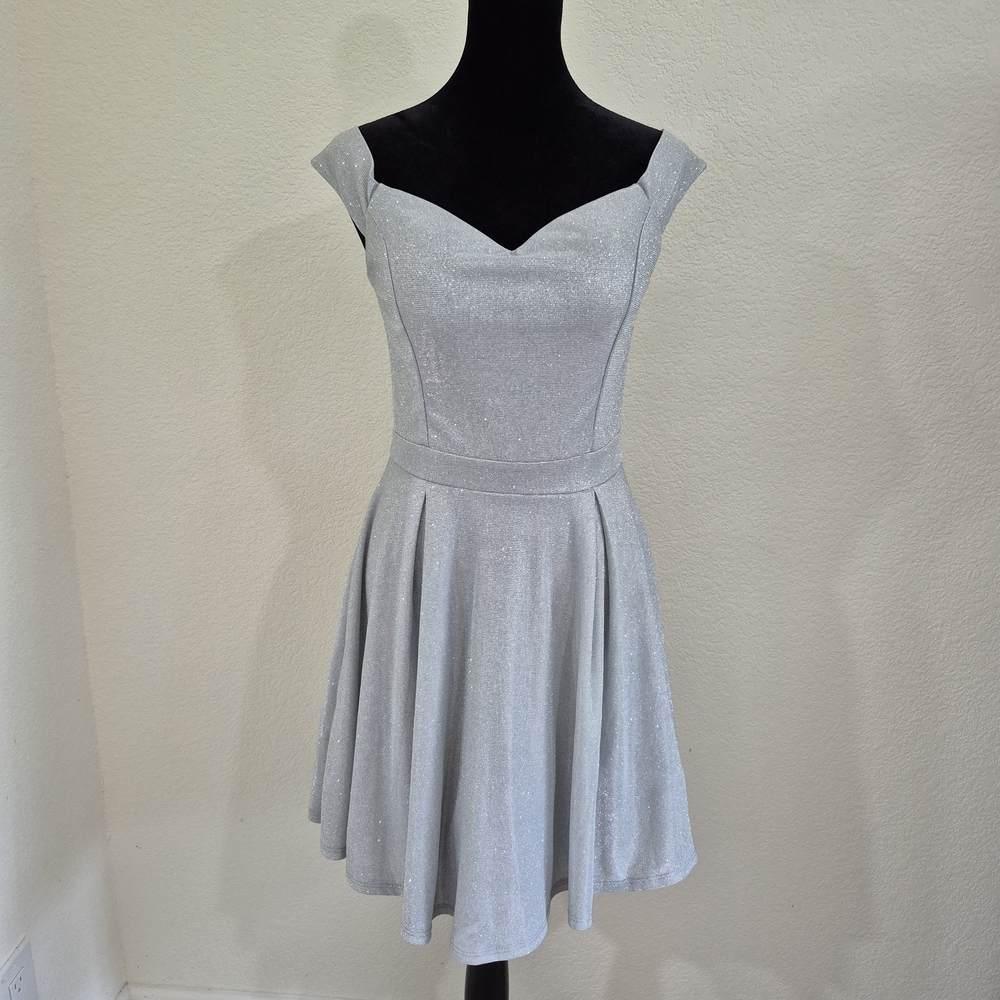 Vintage Silver Glitter Short Dress with Cut-out Back